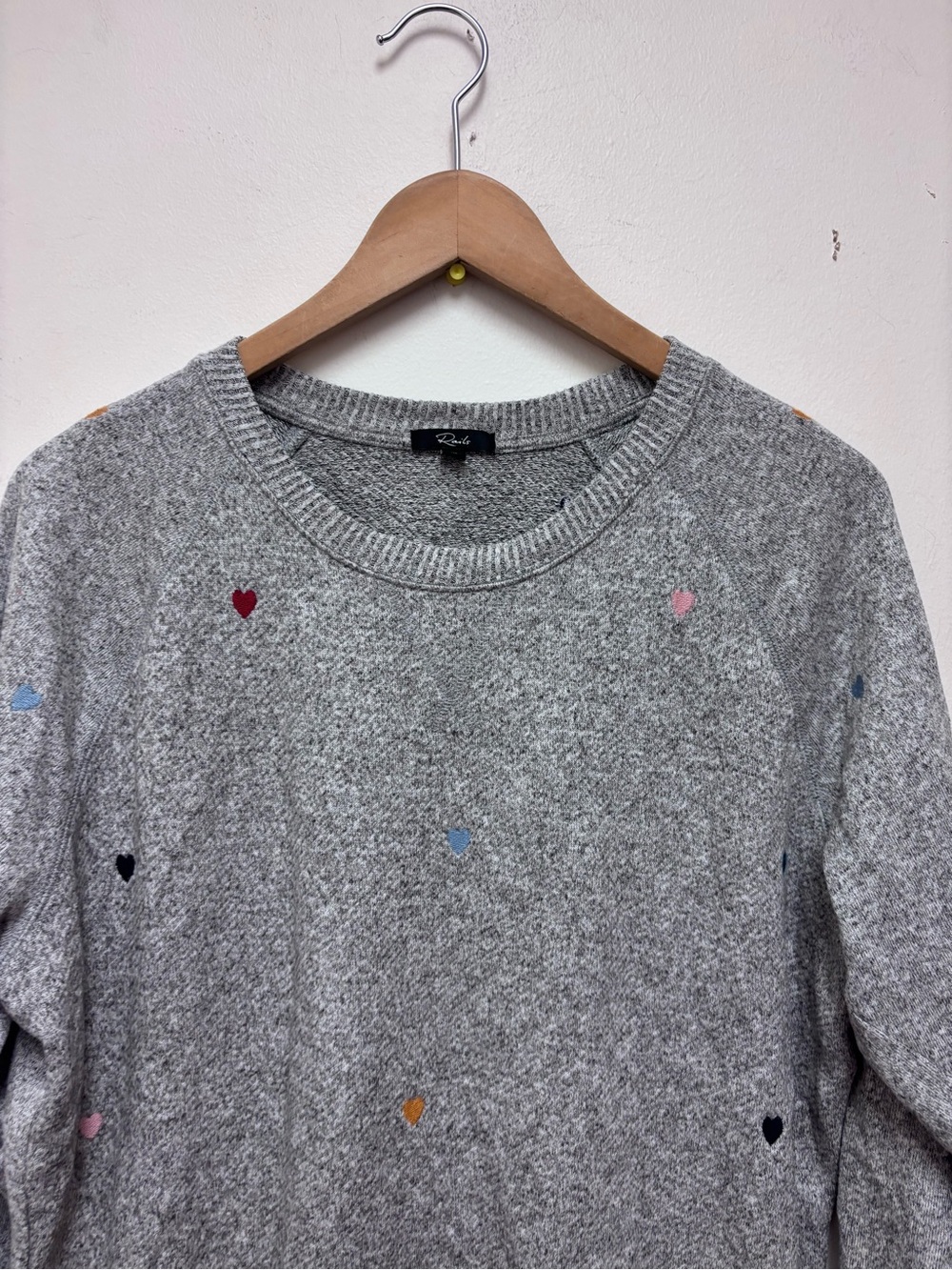 Rails Mika Heart Embroidery Sweatshirt - Picture 6 of 12